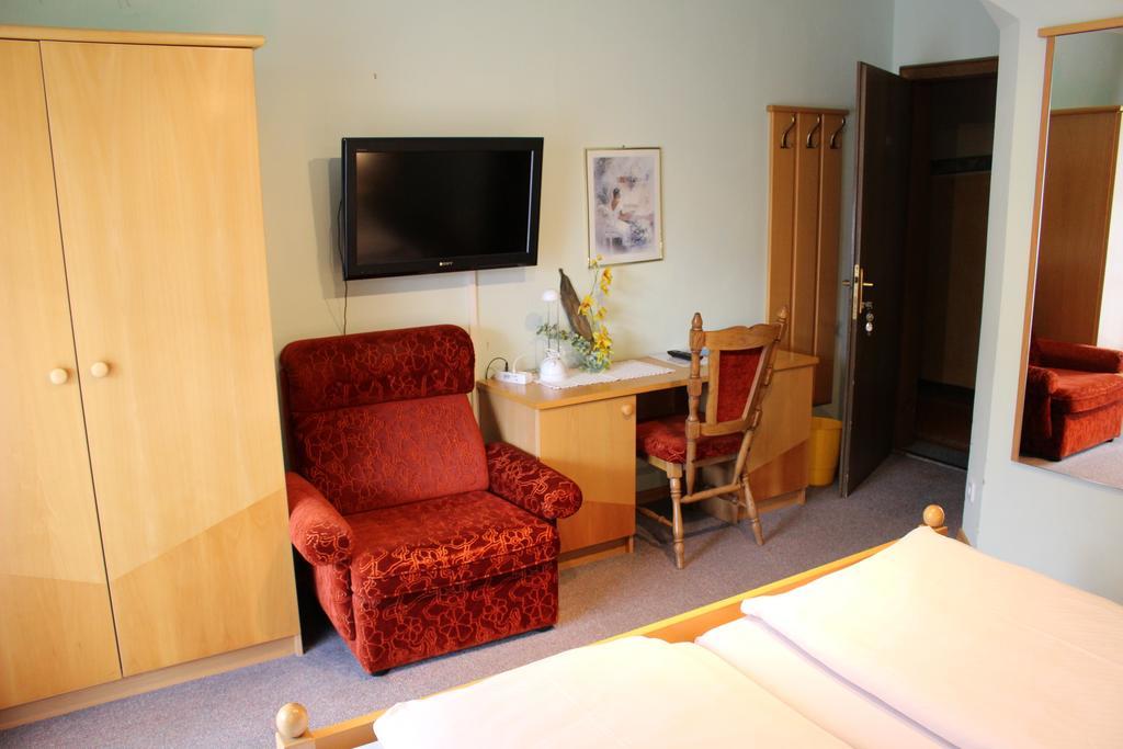 Gasthof-Hotel Winkler Mühldorf Zewnętrze zdjęcie