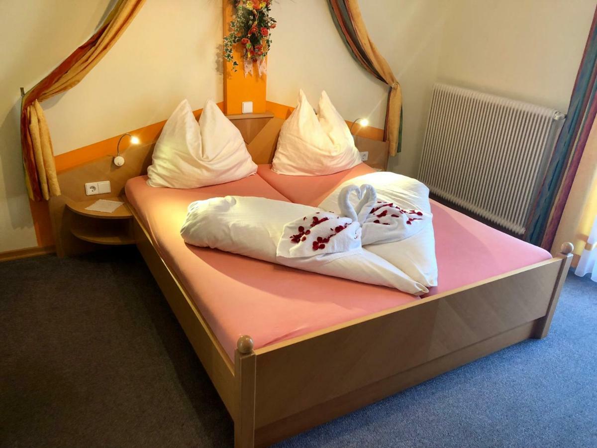 Gasthof-Hotel Winkler Mühldorf Zewnętrze zdjęcie